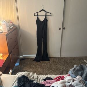 JoyLab Elegant Black Jumpsuit